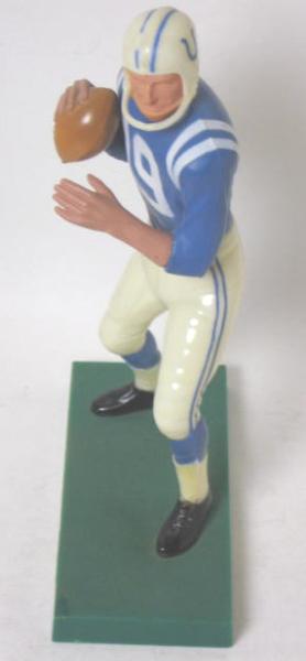 60's JOHNNY UNITAS HARTLAND STATUE