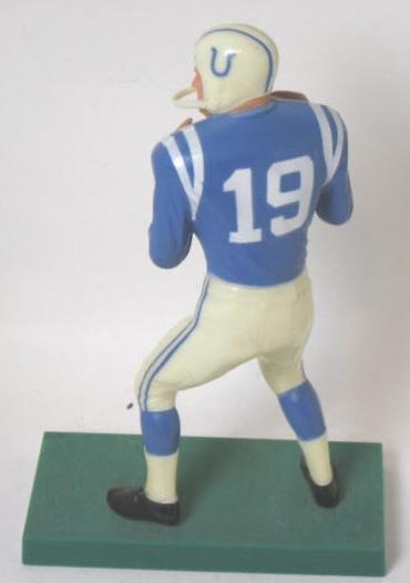 60's JOHNNY UNITAS HARTLAND STATUE