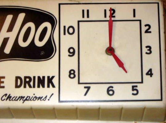 50's/60's YOO-HOO STORE CLOCK w/YOGI BERRA