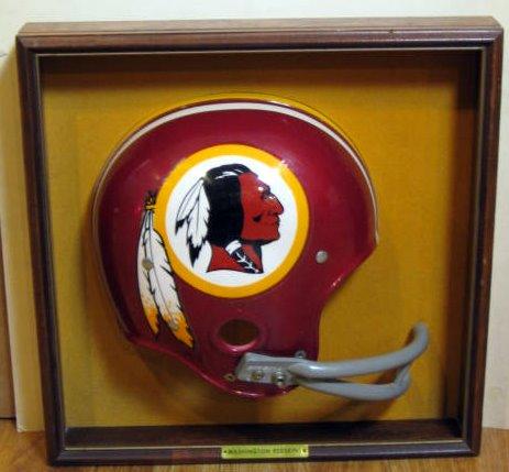 VINTAGE WASHINGTON REDSKINS RIDDELL HELMET PLAQUE