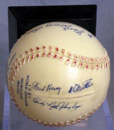 1957 MILWAUKEE BRAVES BALL BANK & MUG