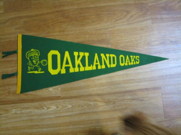 60's ABA OAKLAND OAKS PENNANT