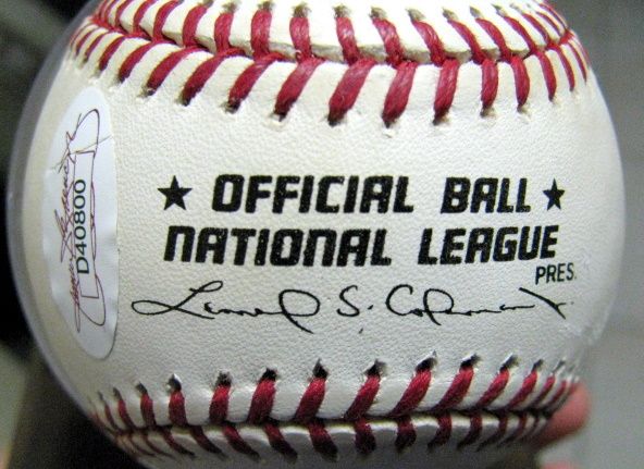 RALPH KINER HOF 75 AUTOGRAPH BASEBALL WITH DISPLAY HOLDER JSA COA