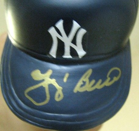 SAMS 1992 YOGI BERRA AUTOGRAPH NY YANKEES BOBBLE HEAD W/JSA COA