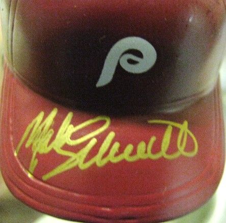  SAMS 1995 MIKE SCHMIDT AUTOGRAPH PHILLIES BOBBLE HEAD W/JSA COA