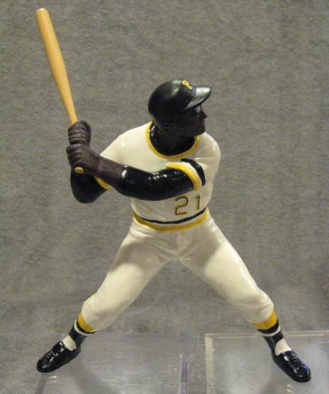 1990 ROBERTO CLEMENTE HARTLAND STATUE w/BOX