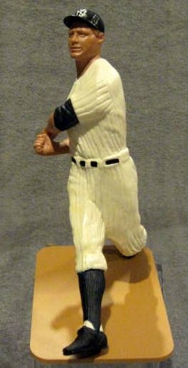 1990 LOU GEHRIG HARTLAND STATUE w/BOX