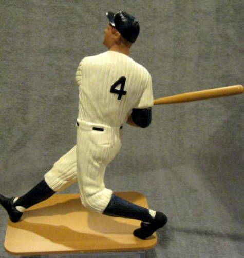 1990 LOU GEHRIG HARTLAND STATUE w/BOX