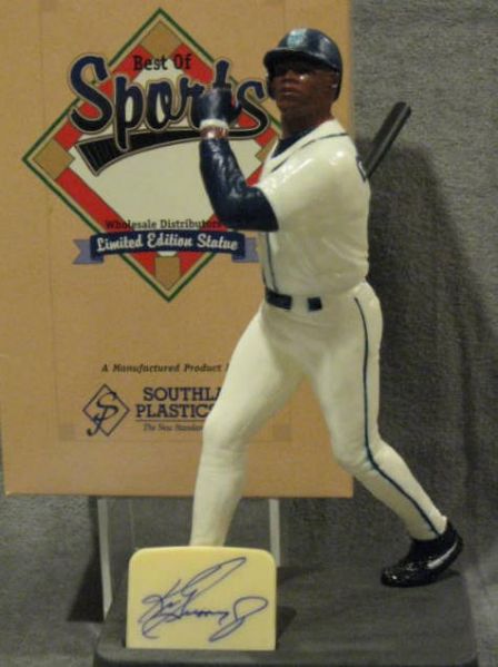 KEN GRIFFEY JR SIGNED SOUTHLAND PLASTICS STATUE w/BOX