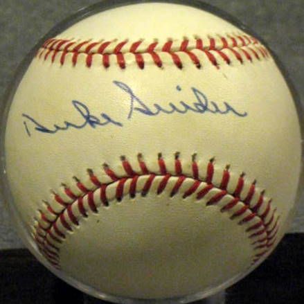 DUKE SNIDER SIGNED BASEBALL w/JSA COA