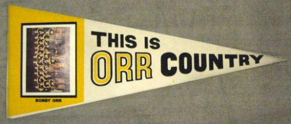 VINTAGE BOSTON BRUINS / BOBBY ORR PENNANT