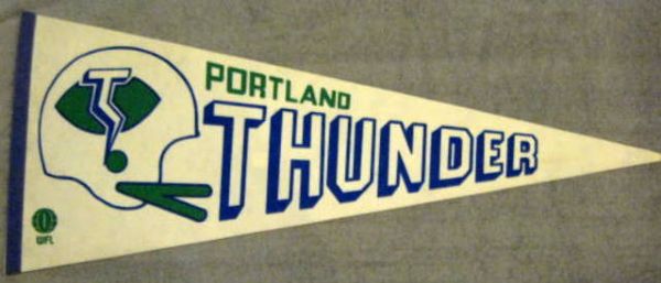 70's WFL PORTLAND THUNDER PENNANT