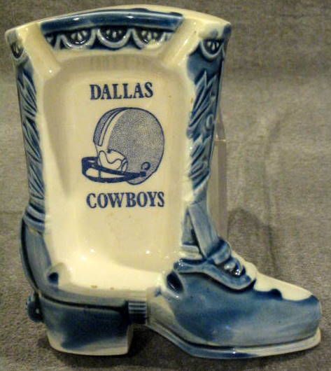 VINTAGE DALLAS COWBOYS ASHTRAY