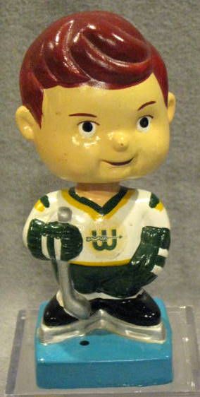 VINTAGE NEW ENGLAND WHALERS BOBBING HEAD