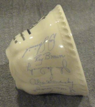 1959 BALTIMORE COLTS WORLD CHAMPION CUP & SAUCER - w/FACSIMILE AUTOGRAPHS