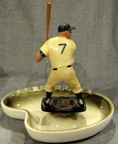 VINTAGE MICKEY MANTLE HARTLAND ASHTRAY - YOO-HOO