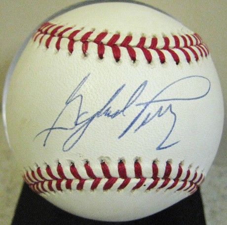 GAYLORD PERRY SIGNED BASEBALL w/JSA COA