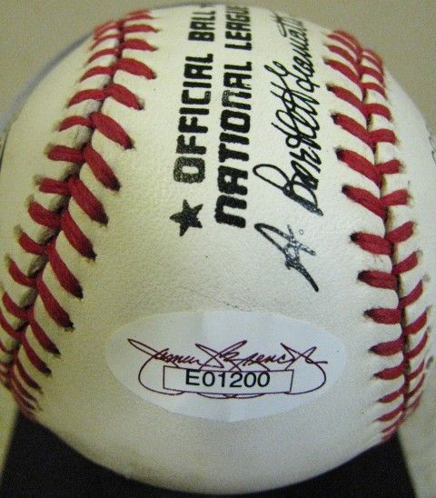 LOU BROCK SIGNED BASEBALL w/JSA COA