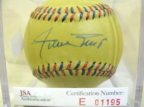 WILLIE MAYS SIGNED 1954 N.Y. GIANTS COMMEMORATIVE BASEBALL w/JSA COA