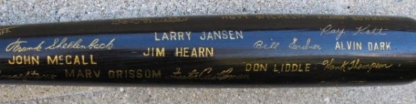 1954 N.Y. GIANTS WORLD CHAMPIONS BLACK BAT SIGNED BY WILLIE MAYS w/JSA LOA