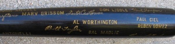 1954 N.Y. GIANTS WORLD CHAMPIONS BLACK BAT SIGNED BY WILLIE MAYS w/JSA LOA