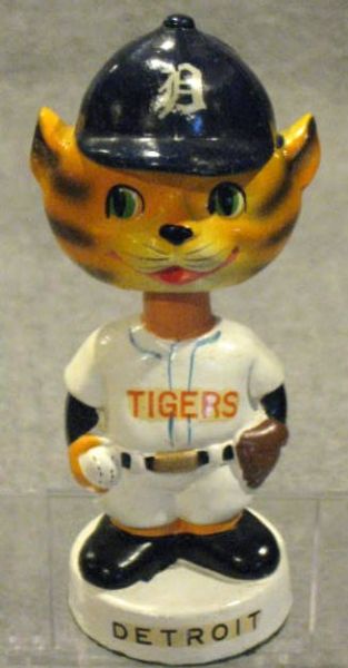 60's DETROIT TIGERS mini BOBBING HEAD