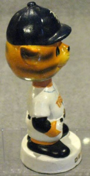 60's DETROIT TIGERS mini BOBBING HEAD