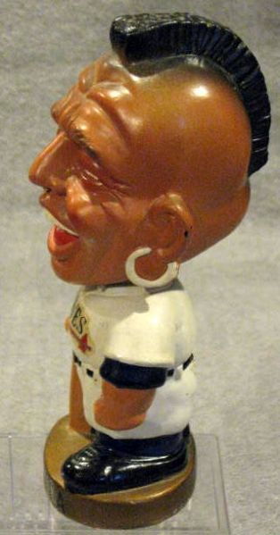 60's ATLANTA BRAVES GOLD BASE' BOBBING HEAD- UNUSUAL VARIATION