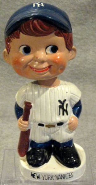 60's NEW YORK YANKEES TEAM ISSUE BOBBING HEAD