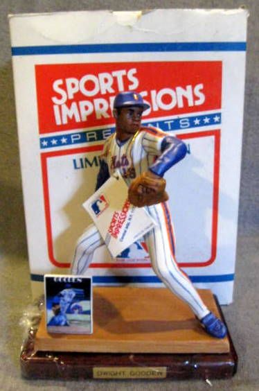 DWIGHT GOODEN L.E. STATUE w/BOX