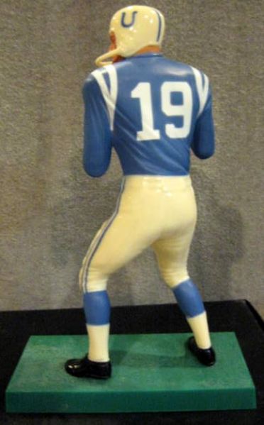 VINTAGE 60'S JOHNNY UNITAS HARTLAND STATUE