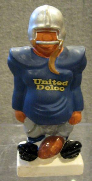 60's UNITED DELCO KAIL FOOTBALL STATUE- LIONS COLORS