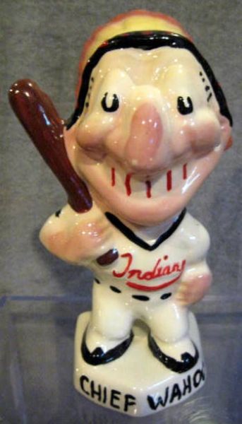 50's CLEVELAND INDIANS CHIEF WAHOO MASCOT BANK w/HEADDRESS