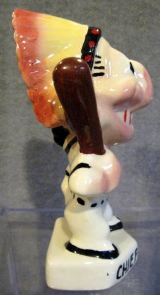 50's CLEVELAND INDIANS CHIEF WAHOO MASCOT BANK w/HEADDRESS