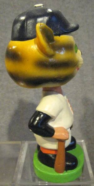 60's DETROIT TIGERS GREEN BASE BOBBING HEAD