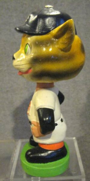 60's DETROIT TIGERS GREEN BASE BOBBING HEAD