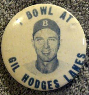 50's GIL HODGES ADVERTISING PIN- BROOKLYN DODGERS