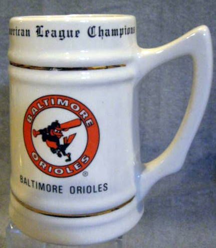 VINTAGE LOT OF TWO BALTIMORE ORIOLES CHAMPIONS MUGS