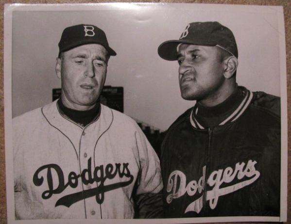 1950's NEWCOMBE/ ALSTON BROOKLYN DODGERS UNITED PRESS WIRE PHOTO 