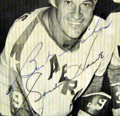 GORDIE HOWE & SONS SIGNED PHOTO w/JSA COA