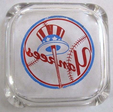 60's 70's NEW YORK YANKEES ASHTRAY