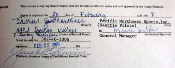 1969 MIKE MARSHALL SIGNED SEATTLE PILOTS CONTRACT