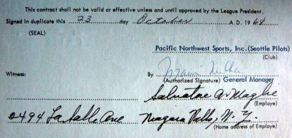 1968 SAL MAGLIE SEATTLE PILOTS SIGNED CONTRACT + EXTRAS