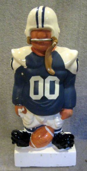 60's DALLAS COWBOYS KAIL STATUE/BANK