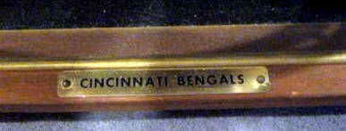 Lot Detail - 60's/70's CINCINNATI BENGALS RIDDELL HELMET PLAQUE