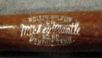 VINTAGE MICKEY MANTLE mini SOUVENIR BAT