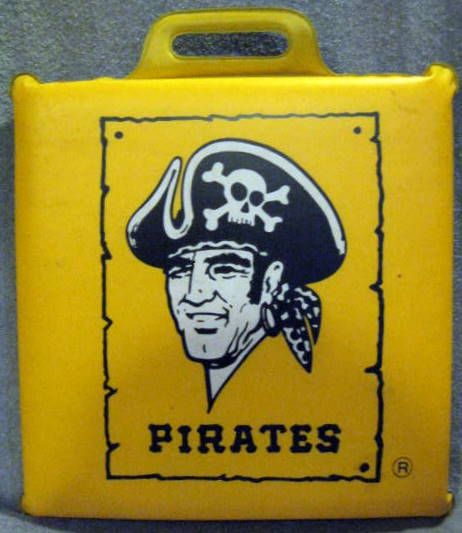 PITTSBURGH PIRATES SEAT CUSHION