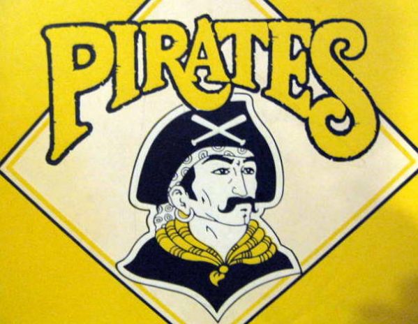 PITTSBURGH PIRATES SEAT CUSHION