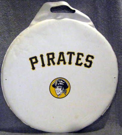 PITTSBURGH PIRATES SEAT CUSHION