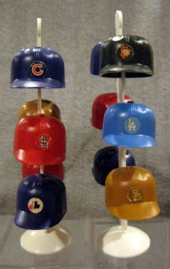 1969 NATIONAL LEAGUE STANDINGS HAT RACK